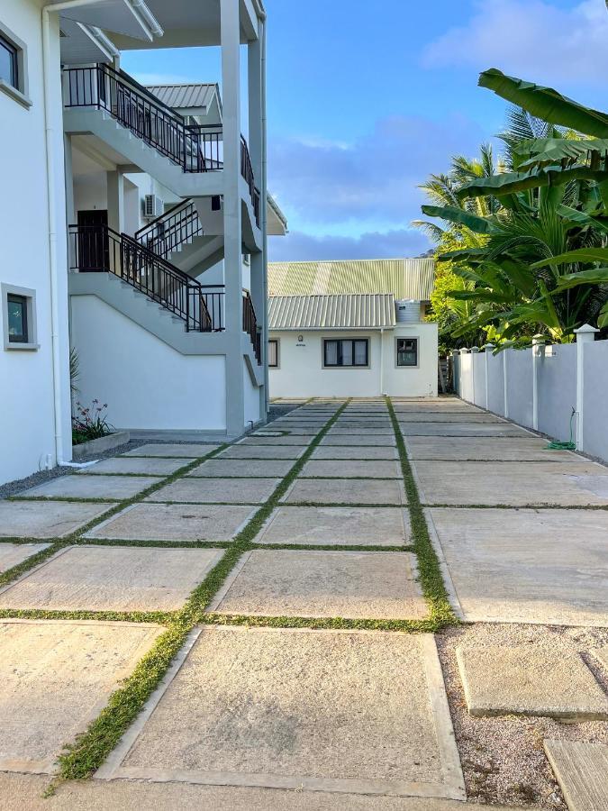 Nautilus Apartments アンス・ロワイヤル エクステリア 写真